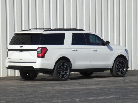 Another view of 2021 Ford Expedition Max Limited for sale in Trenton, MO at Pettijohn Ford of Trenton