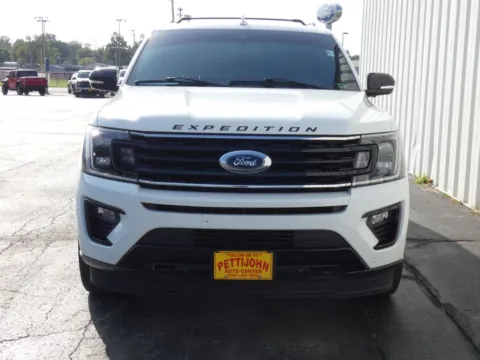 More photos of 2021 Ford Expedition Max Limited at Pettijohn Ford of Trenton, MO