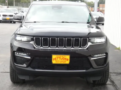 More photos of 2022 Jeep Grand Cherokee 4xe at Pettijohn Ford of Trenton, MO