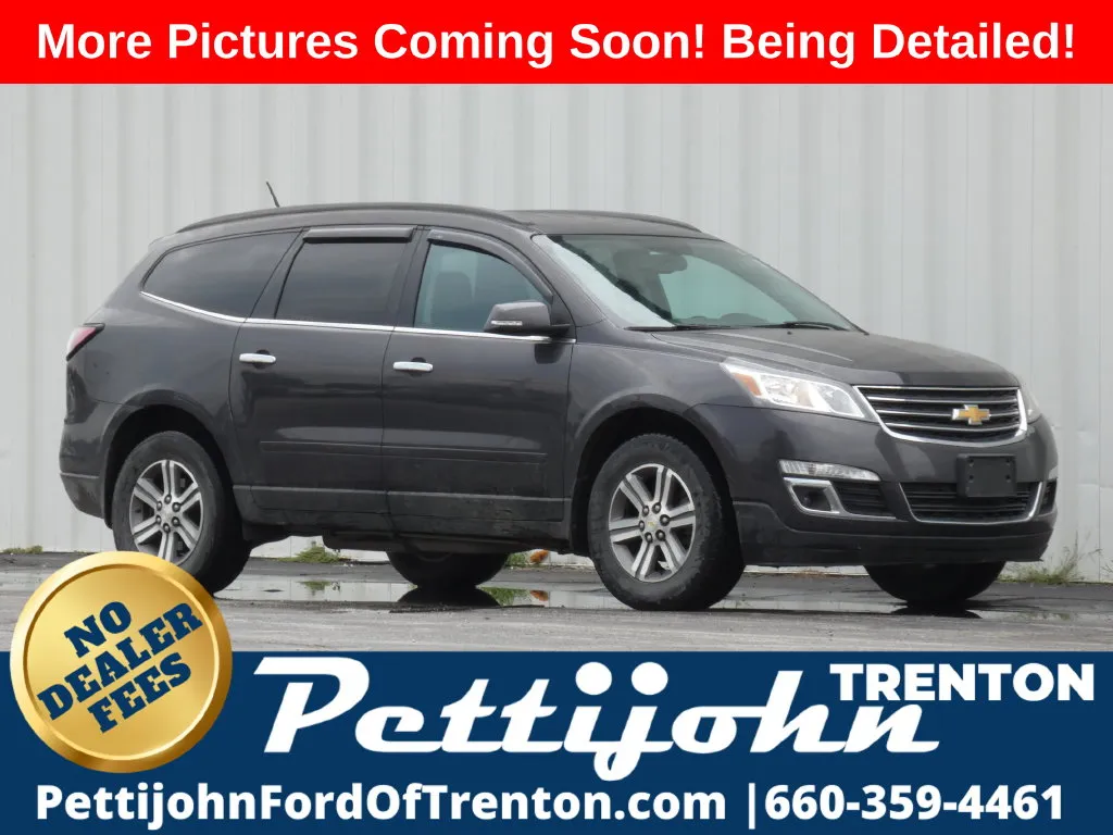 Gray 2016 Chevrolet Traverse 2LT for sale in Trenton, MO
