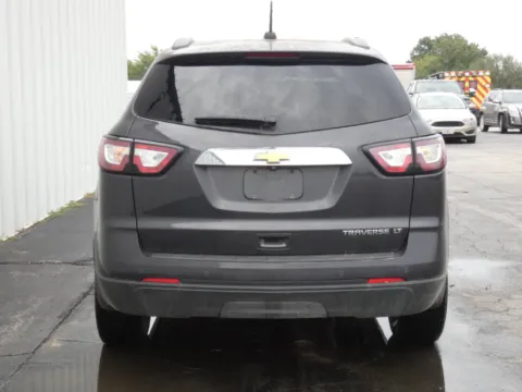 More photos of 2016 Chevrolet Traverse 2LT at Pettijohn Ford of Trenton, MO