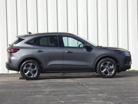 Photos of 2025 Ford Escape ST-Line for sale in Trenton, MO at Pettijohn Ford of Trenton