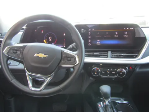 More photos of 2025 Chevrolet Trax LT at Pettijohn Ford of Trenton, MO