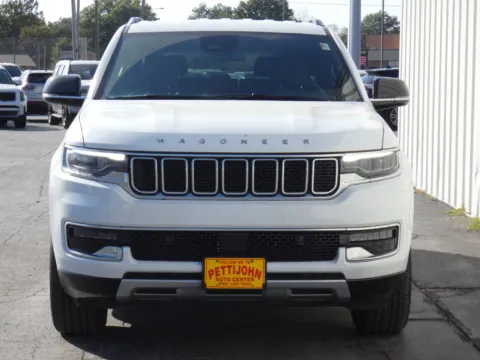 More photos of 2025 Jeep Wagoneer L Series II at Pettijohn Ford of Trenton, MO