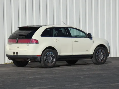 Another view of 2008 Lincoln MKX for sale in Trenton, MO at Pettijohn Ford of Trenton