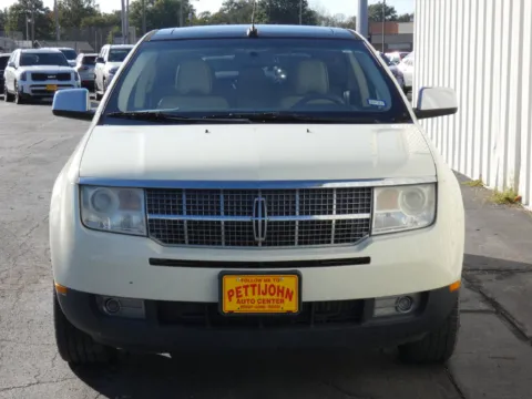 More photos of 2008 Lincoln MKX at Pettijohn Ford of Trenton, MO