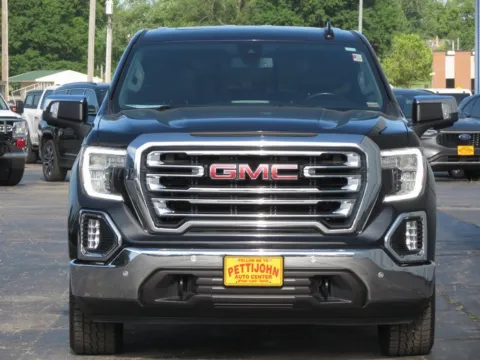 Photos of 2022 GMC Sierra 1500 Limited SLT for sale in Trenton, MO at Pettijohn Ford of Trenton