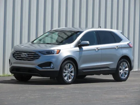 Another view of 2024 Ford Edge Titanium for sale in Trenton, MO at Pettijohn Ford of Trenton