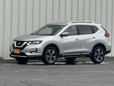 Another view of 2018 Nissan Rogue SL for sale in Trenton, MO at Pettijohn Ford of Trenton