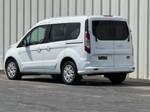 More photos of 2018 Ford Transit Connect XLT at Pettijohn Ford of Trenton, MO