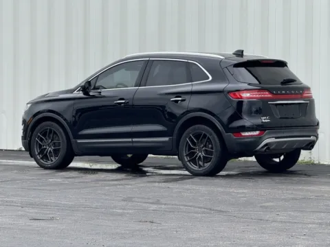 More photos of 2019 Lincoln MKC Reserve at Pettijohn Ford of Trenton, MO
