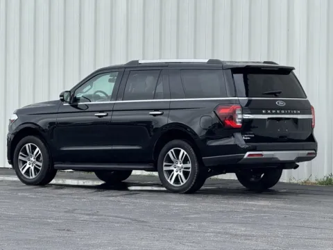 More photos of 2024 Ford Expedition Limited at Pettijohn Ford of Trenton, MO
