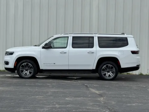 More photos of 2024 Jeep Wagoneer L Series II at Pettijohn Ford of Trenton, MO