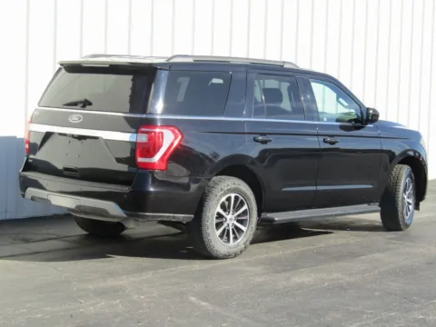 Another view of 2019 Ford Expedition XLT for sale in Trenton, MO at Pettijohn Ford of Trenton