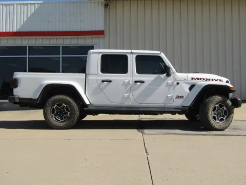 Photos of 2021 Jeep Gladiator Mojave for sale in Trenton, MO at Pettijohn Ford of Trenton
