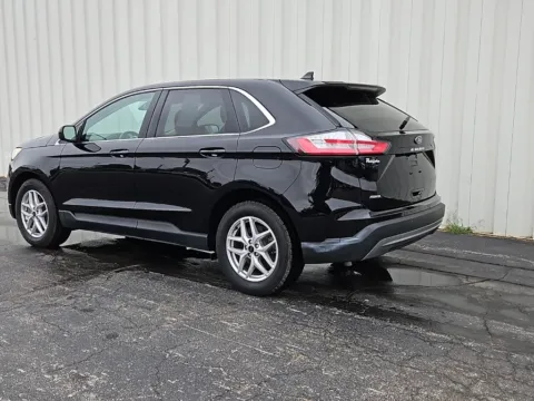More photos of 2024 Ford Edge SEL at Pettijohn Ford of Trenton, MO