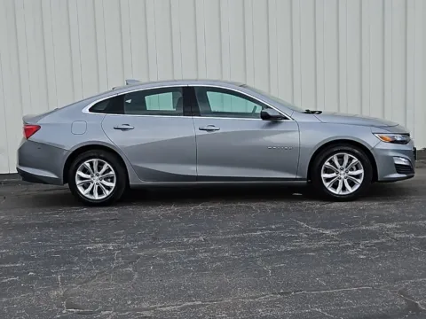 More photos of 2023 Chevrolet Malibu LT at Pettijohn Ford of Trenton, MO