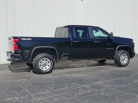 Another view of 2024 Chevrolet Silverado 3500HD Work Truck for sale in Trenton, MO at Pettijohn Ford of Trenton