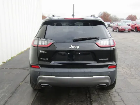 More photos of 2019 Jeep Cherokee Limited at Pettijohn Ford of Trenton, MO