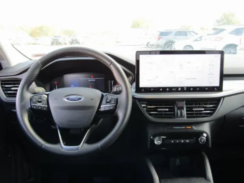 More photos of 2024 Ford Escape Active at Pettijohn Ford of Trenton, MO