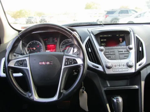 More photos of 2017 GMC Terrain SLT at Pettijohn Ford of Trenton, MO