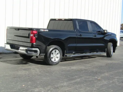 Another view of 2024 Chevrolet Silverado 1500 LT for sale in Trenton, MO at Pettijohn Ford of Trenton
