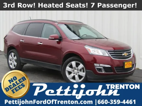 Red 2017 Chevrolet Traverse LT for sale in Trenton, MO