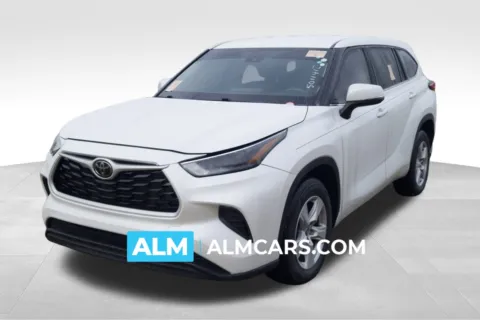 White 2022 Toyota Highlander L for sale in Lumberton, NC