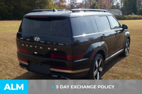 More photos of 2024 Hyundai Santa Fe Limited at ALM Hyundai Lumberton, NC