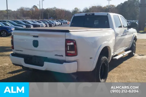 More photos of 2022 Ram 3500 Limited at ALM Hyundai Lumberton, NC