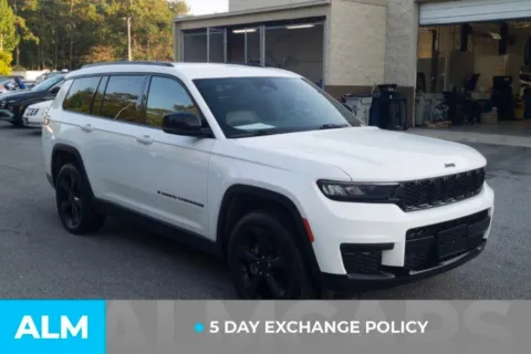 More photos of 2023 Jeep Grand Cherokee L Altitude at ALM Hyundai Lumberton, NC