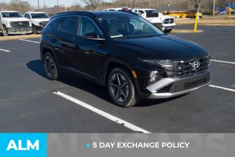 More photos of 2025 Hyundai Tucson SEL Convenience at ALM Hyundai Lumberton, NC
