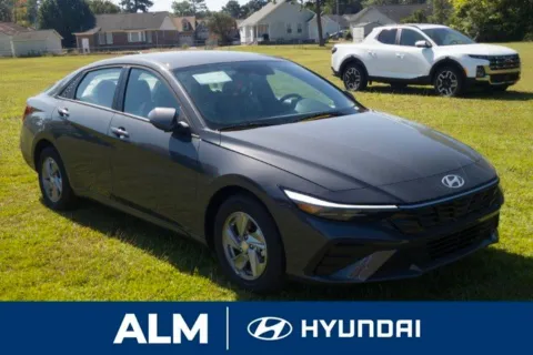 Another view of 2026 Hyundai Elantra SE for sale in Lumberton, NC at ALM Hyundai Lumberton