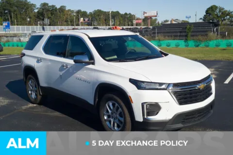 More photos of 2022 Chevrolet Traverse LS at ALM Hyundai Lumberton, NC