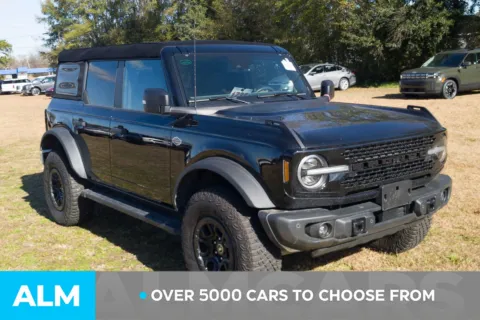 Another view of 2023 Ford Bronco Wildtrak for sale in Lumberton, NC at ALM Hyundai Lumberton