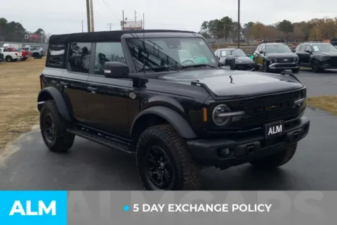 More photos of 2023 Ford Bronco Wildtrak at ALM Hyundai Lumberton, NC