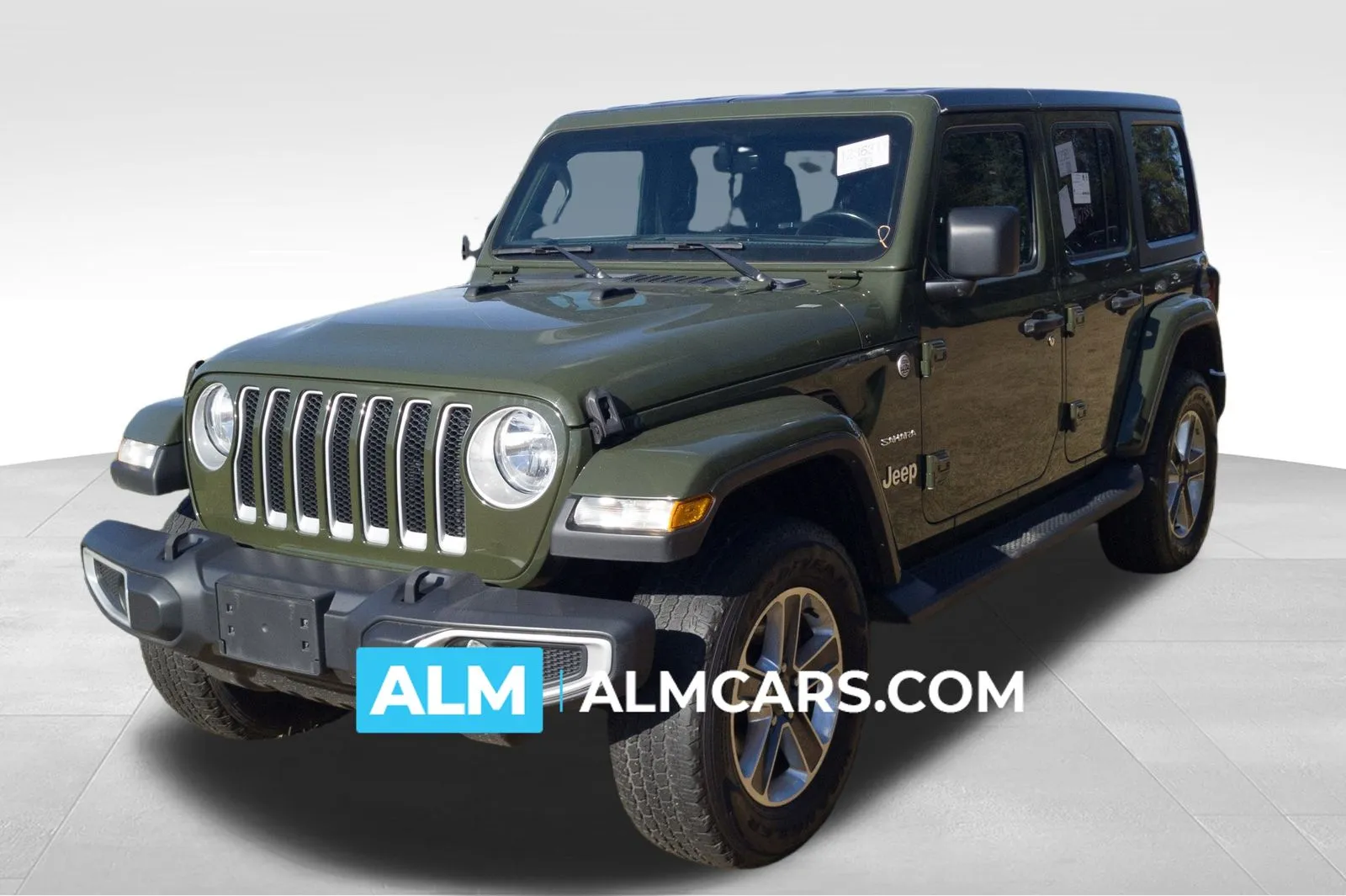 2021 Jeep Wrangler Unlimited Sahara's photo