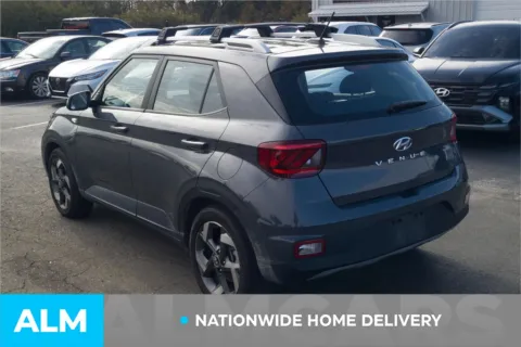 More photos of 2023 Hyundai Venue SEL at ALM Hyundai Lumberton, NC