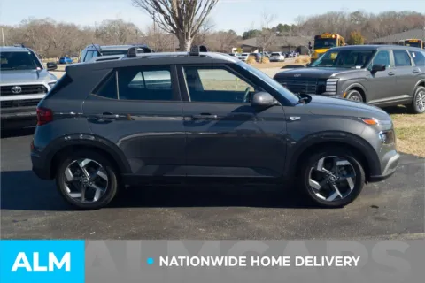 More photos of 2023 Hyundai Venue SEL at ALM Hyundai Lumberton, NC