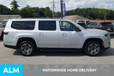 More photos of 2023 Jeep Wagoneer L Series II at ALM Hyundai Lumberton, NC