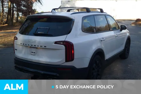 More photos of 2022 Kia Telluride SX at ALM Hyundai Lumberton, NC