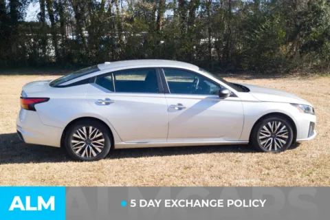 More photos of 2024 Nissan Altima 2.5 SV at ALM Hyundai Lumberton, NC