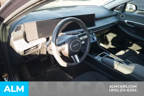 More photos of 2024 Hyundai Sonata SEL at ALM Hyundai Lumberton, NC