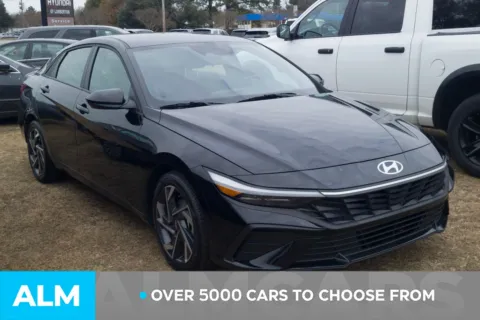 Another view of 2025 Hyundai Elantra SEL Sport for sale in Lumberton, NC at ALM Hyundai Lumberton