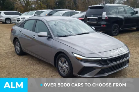 Another view of 2025 Hyundai Elantra SE for sale in Lumberton, NC at ALM Hyundai Lumberton