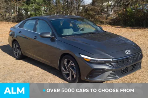Another view of 2025 Hyundai Elantra SEL Convenience for sale in Lumberton, NC at ALM Hyundai Lumberton