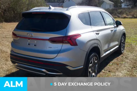 More photos of 2023 Hyundai Santa Fe Limited at ALM Hyundai Lumberton, NC