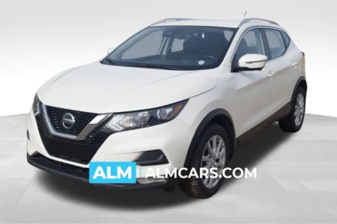White 2022 Nissan Rogue Sport SV for sale in Lumberton, NC