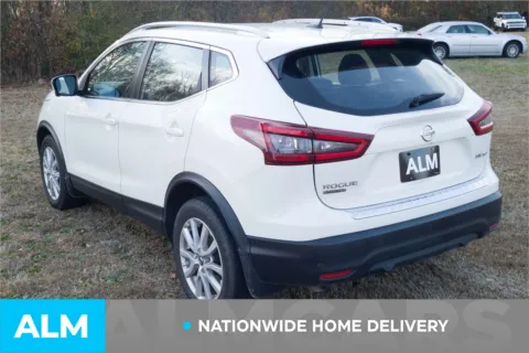 More photos of 2022 Nissan Rogue Sport SV at ALM Hyundai Lumberton, NC