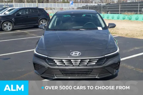 Photos of 2025 Hyundai Elantra SE for sale in Lumberton, NC at ALM Hyundai Lumberton